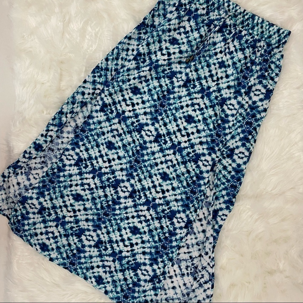 Beachy Tie-dye Maxi Skirt Blue and White Boho Side Slit